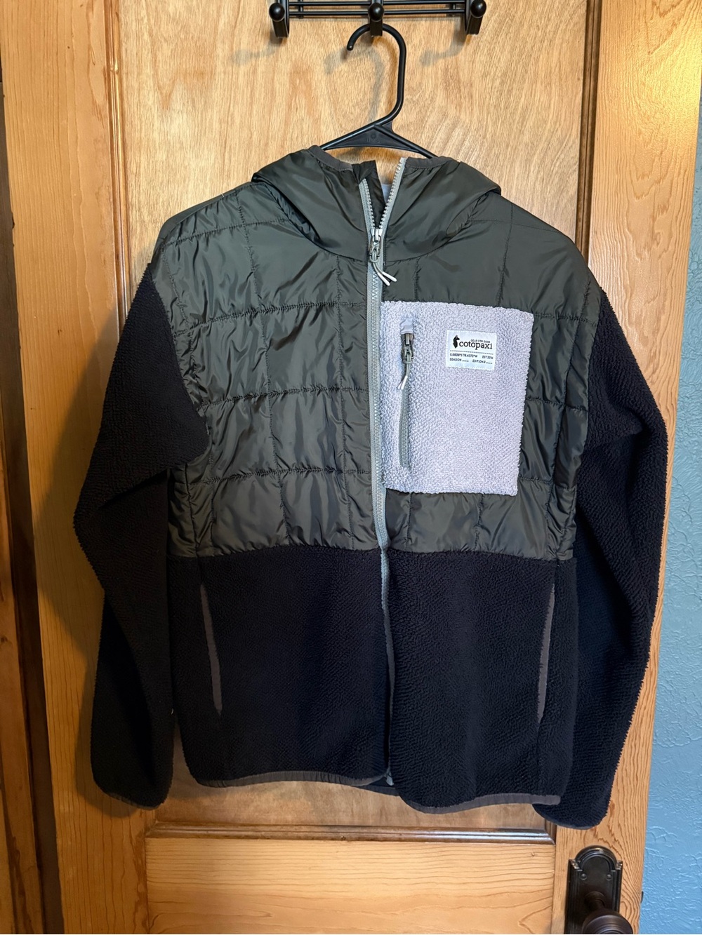 Cotopaxi Trico Hybrid Jacket - size Small